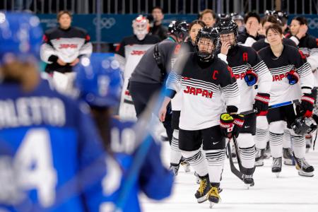 後手に回って３失点　２敗目に涙のＩＨ日本女子