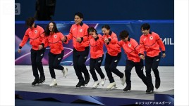 フィギュア表彰台で「刃こぼれ」　日本スケート連盟が大会組織委員会に抗議