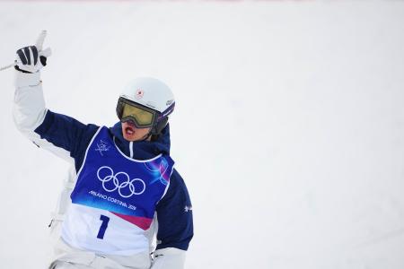 堀島、右手突き上げ快走ゴール　同じ轍踏まず、予選一発通過