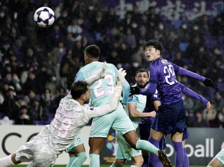 広島が逆転勝利、決勝Ｔ進出　サッカーＡＣＬＥ第７戦