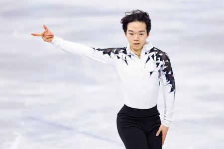 鍵山優真がＳＰ２位、佐藤駿９位　フィギュアスケート・１０日