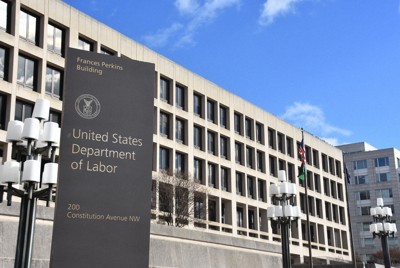 米雇用統計、1月は前月比13万人増　市場予想を上回る