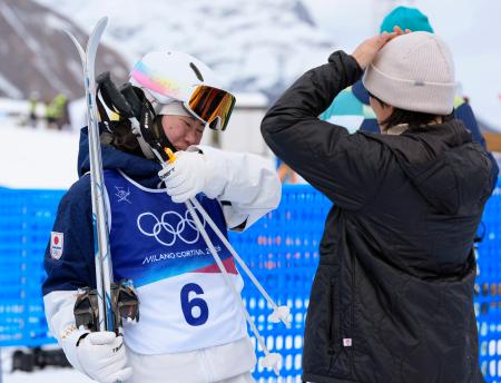 冨高、わずかにメダル届かず　３位と同点、ターンで劣る