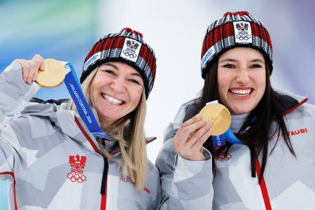 オーストリアＢが優勝　アルペンスキー・１０日