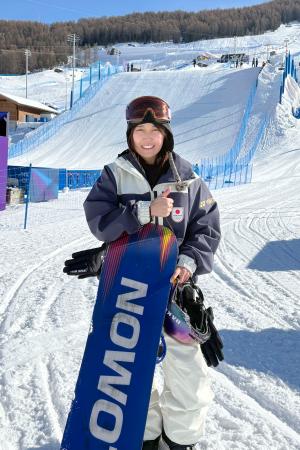 村瀬心椛「気持ちよく滑れた」　スロープで２冠へテスト滑走