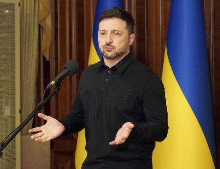 「敬意と追悼、違反ではない」　選手は誇りとゼレンスキー氏