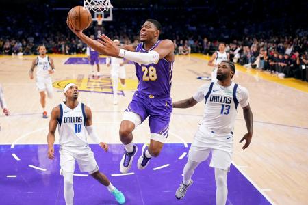 八村２１得点で勝利に貢献　マーベリックス戦に出場