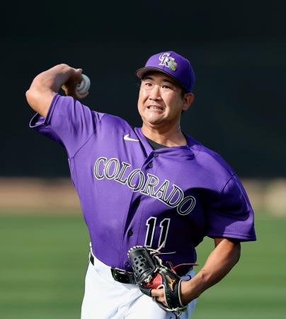 ロッキーズ菅野がキャンプイン　千賀、小笠原はブルペンで投球