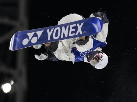 ハーフパイプ戸塚優斗が「金」　日本勢２大会連続Ｖ、山田琉聖銅