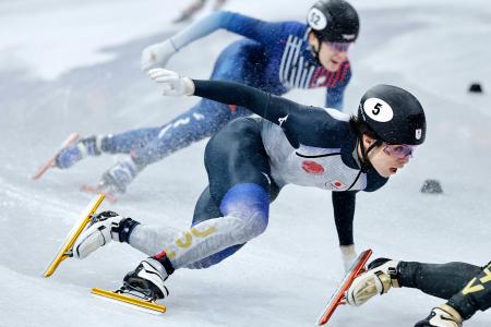 宮田将吾、渡辺啓太が準決勝進出　ショートトラック・１４日