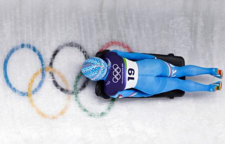 中傷越え、誇り胸に滑走　移民ルーツ、伊のスケルトン選手