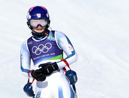 安藤、またも１回目途中棄権　過去２大会同様、痛恨のミスで