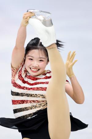 中井がＳＰ首位、坂本２位　フィギュアスケート・１７日