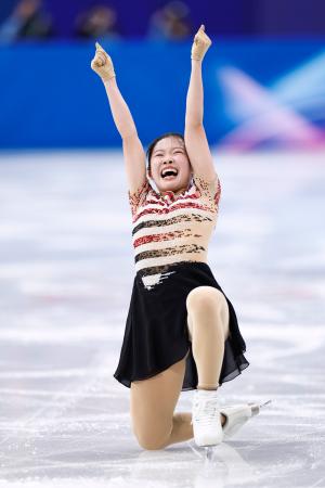 フィギュアＳＰ、中井亜美が首位　坂本花織は２位、団体追い抜き銅