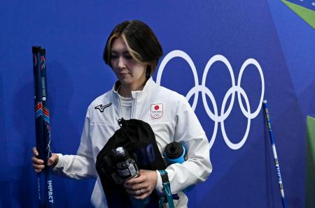 吉村、声詰まらせ「悔しい」　カーリング日本、表彰台に遠く