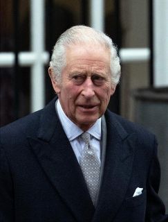 英国王、捜査に協力表明　「法的な決着必要」