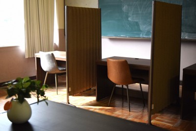 不登校の小中学生に「新たな人間関係を」　高校内に支援ルームの狙い