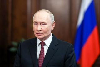 プーチン大統領、軍事力強化訴え　核３本柱はロシアの絶対優先事項