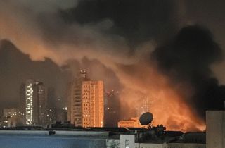 「この怒りを電気に換えられたら、キーウは光り輝いているだろう」侵攻4年、攻撃続く首都の荒廃と不屈の意志