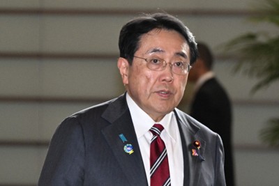 赤沢氏、米の新関税「追加的な負担生じ得る」　軽減措置も白紙か