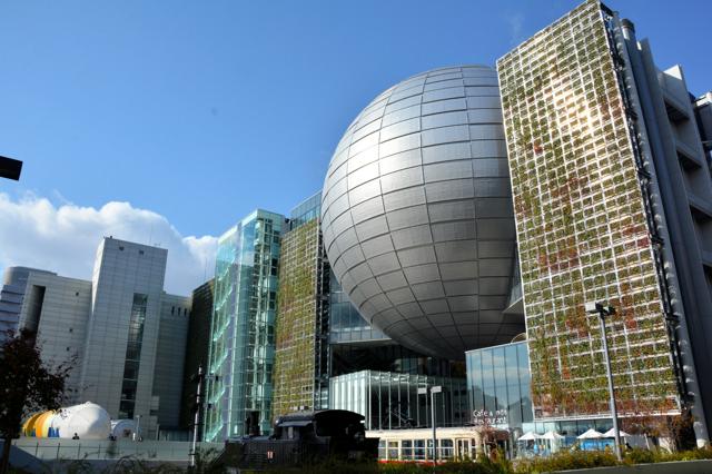 名古屋市科学館&rarr;FUJIなごや科学館　ネーミングライツで愛称決定