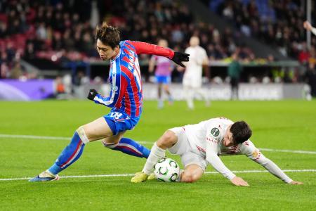 鎌田フル出場、１６強入り　欧州カンファレンスリーグ