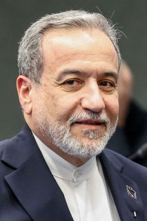 イランの体制転換は「不可能」　アラグチ外相、反撃正当化