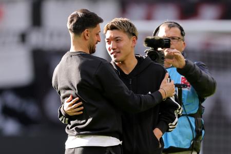 堂安は後半途中から出場　サッカーのドイツ１部