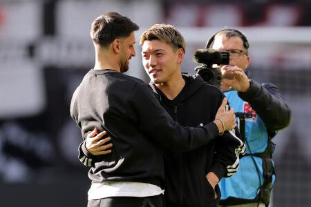 堂安は後半途中から出場　サッカーのドイツ１部