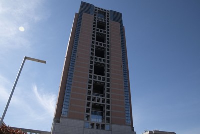 「女子の足裏に興味」　触った疑いの教諭などを懲戒処分　群馬