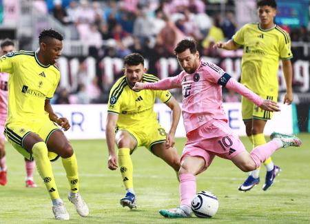 メッシが通算９００ゴール　北中米大会、代表とクラブ