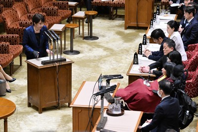 高市首相、バリアフリー否定意図「全くない」　X投稿巡り陳謝