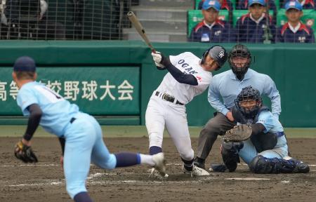 近江１―２大垣日大　大垣日大、延長戦制す