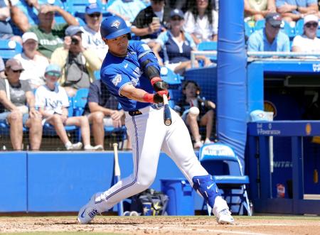 岡本１安打、吉田２二塁打２打点　大谷１番ＤＨ、村上は５番