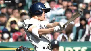 【センバツ】大阪桐蔭が三重とのタイブレークの激戦を制す！ 8年ぶり再戦に勝利し2年ぶり8強 10回中島がV打 エース吉岡5回4失点 打線12安打