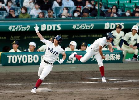 英明３―４大阪桐蔭　大阪桐蔭が競り勝つ