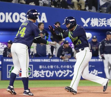 Ｄ２―３ヤ（２７日）　ヤクルトが競り勝つ