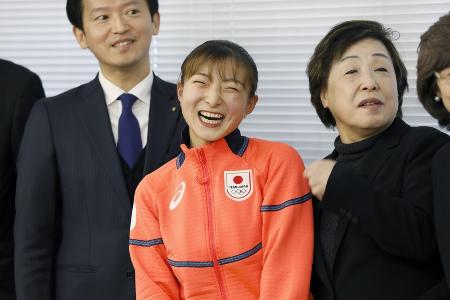「心から拍手」と兵庫知事　県出身の坂本選手に