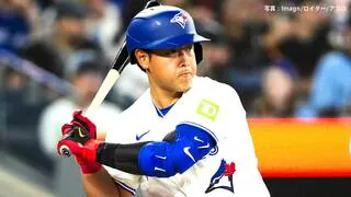 岡本和真&ldquo;4番・三塁&rdquo;で開幕2戦連続安打、チームも4点差追いつき劇的な2戦連続サヨナラ勝ち、本拠地ファンは大熱狂