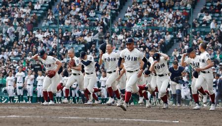 専大松戸２―３大阪桐蔭　大阪桐蔭が競り勝つ