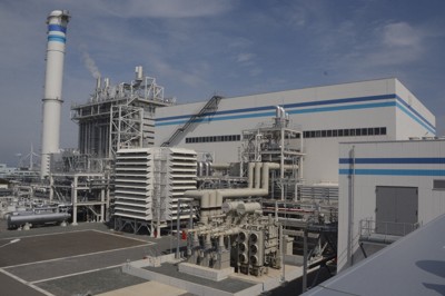 呉越同舟?　九電と西部ガスのLNG・ひびき発電所、営業開始へ