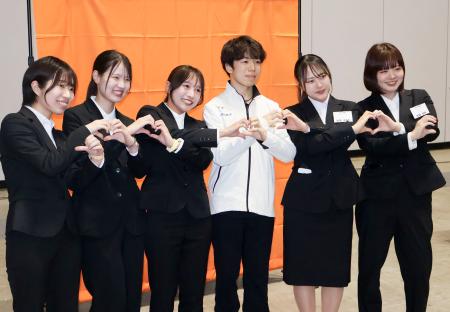 佐藤駿「４回転半に挑戦したい」　フィギュア五輪銅、来季へ抱負