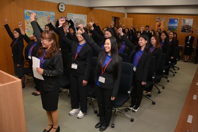 「子どもたちを世界に」　ALT独自採用の愛媛・今治で結団式