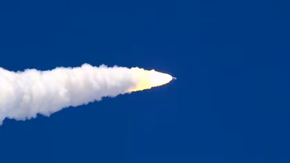 宇宙船「アルテミス2」月を周回　宇宙飛行士4人乗せ　アポロ計画以来約半世紀ぶり　ミッション6日目に月の裏側へ