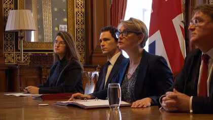 ホルムズ開放巡り日本など40カ国以上がオンライン会合　イランに即時・無条件開放求める