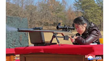 少女から「女戦士」へ、金正恩総書記が愛娘に授けた&ldquo;白頭血統&rdquo;の証明―北朝鮮・実戦を模した「刷り込み」の真意